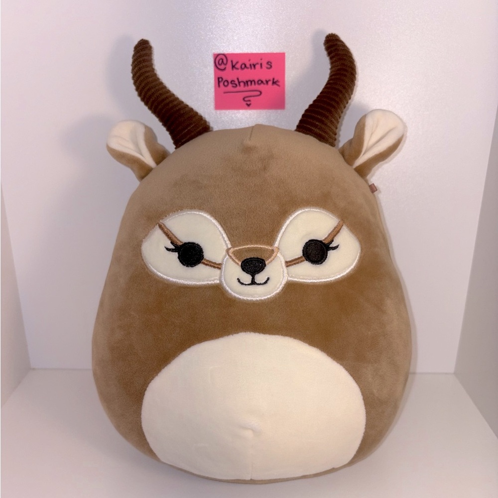 Adila The Antelope Squishmallow 8"

Plush Deer - Brown & White coloring.